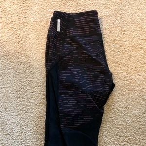 Brand new Zella Capri